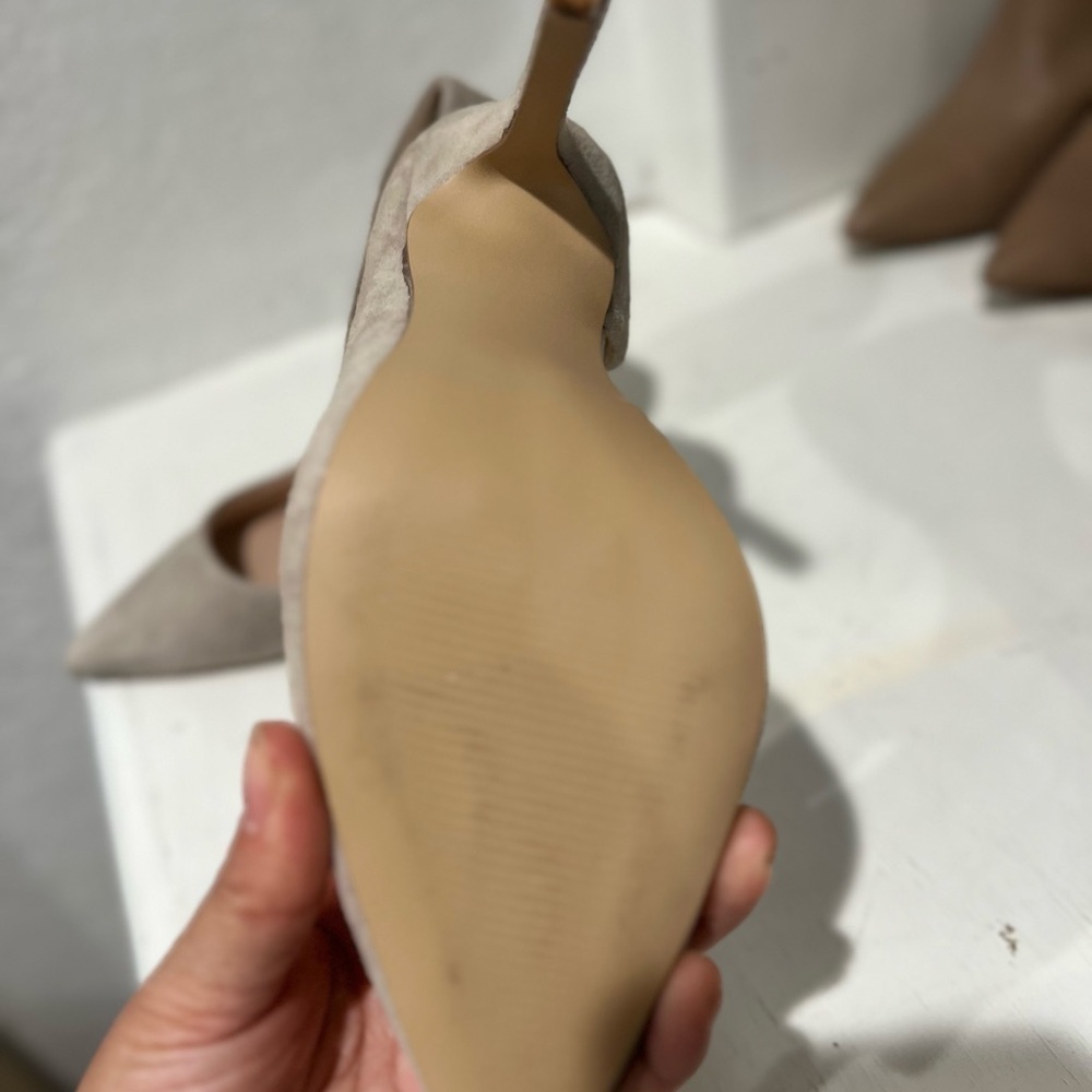 Grey suede Pump heels - Picture 8 of 8